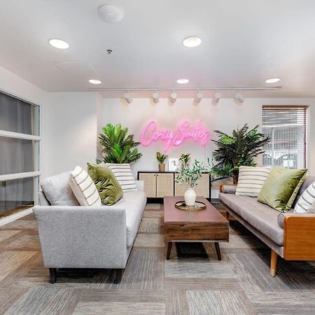 Cozysuites Cwe King Suite With Parking! Tower Grove エクステリア 写真
